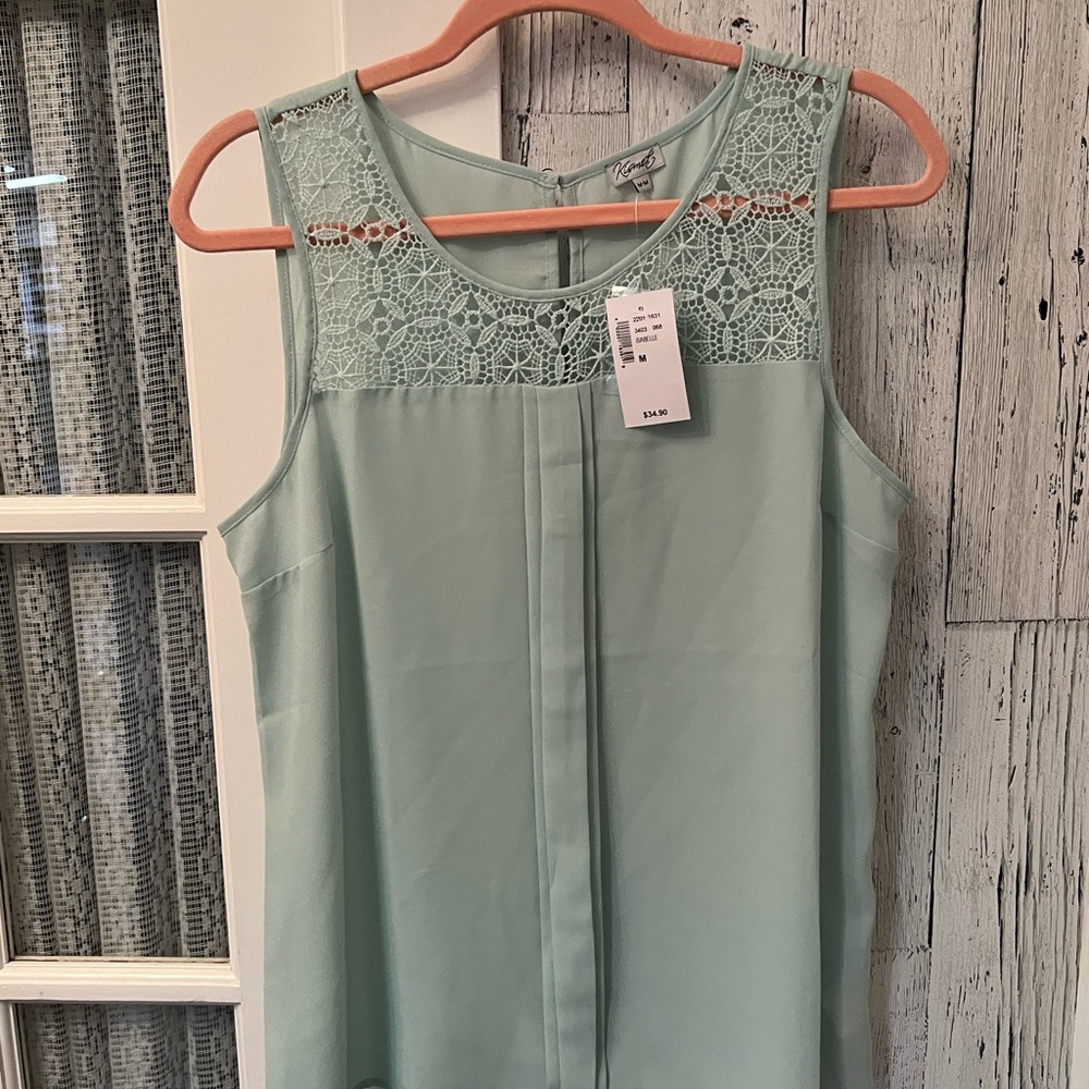 New mint tank top